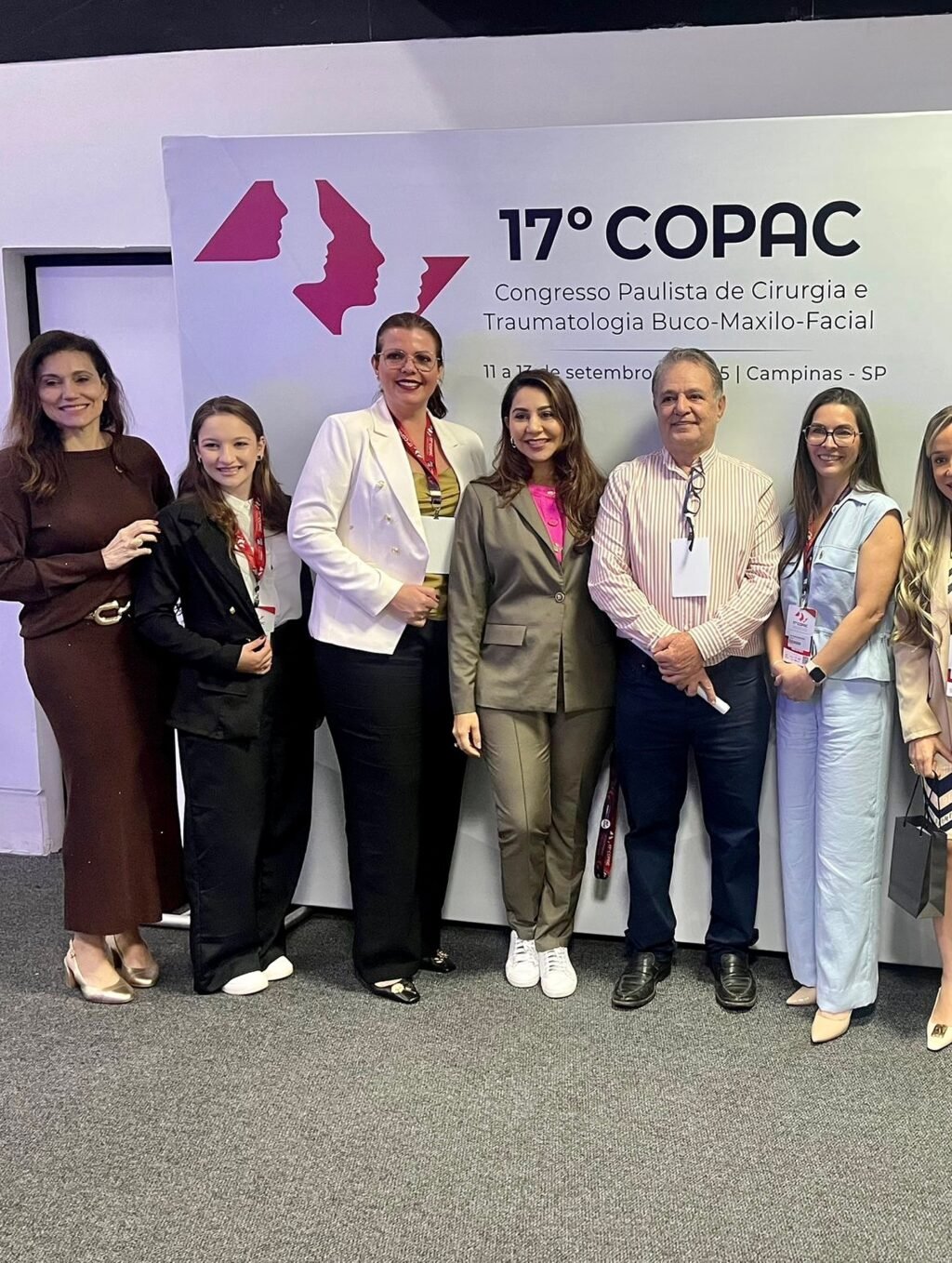 Instagram post from dra.paulacastro. This post is in position 12.