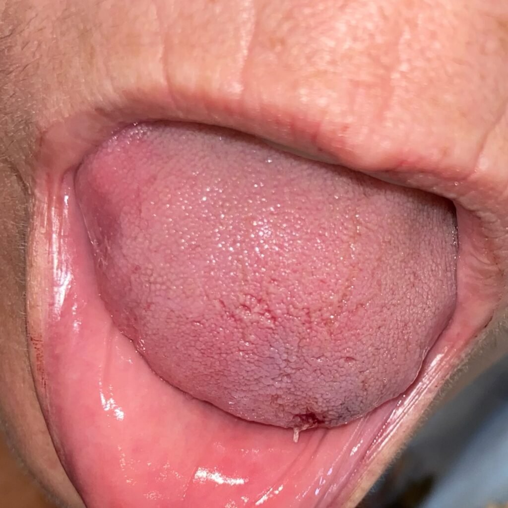 Instagram post from dra.paulacastro. This post is in position 1.