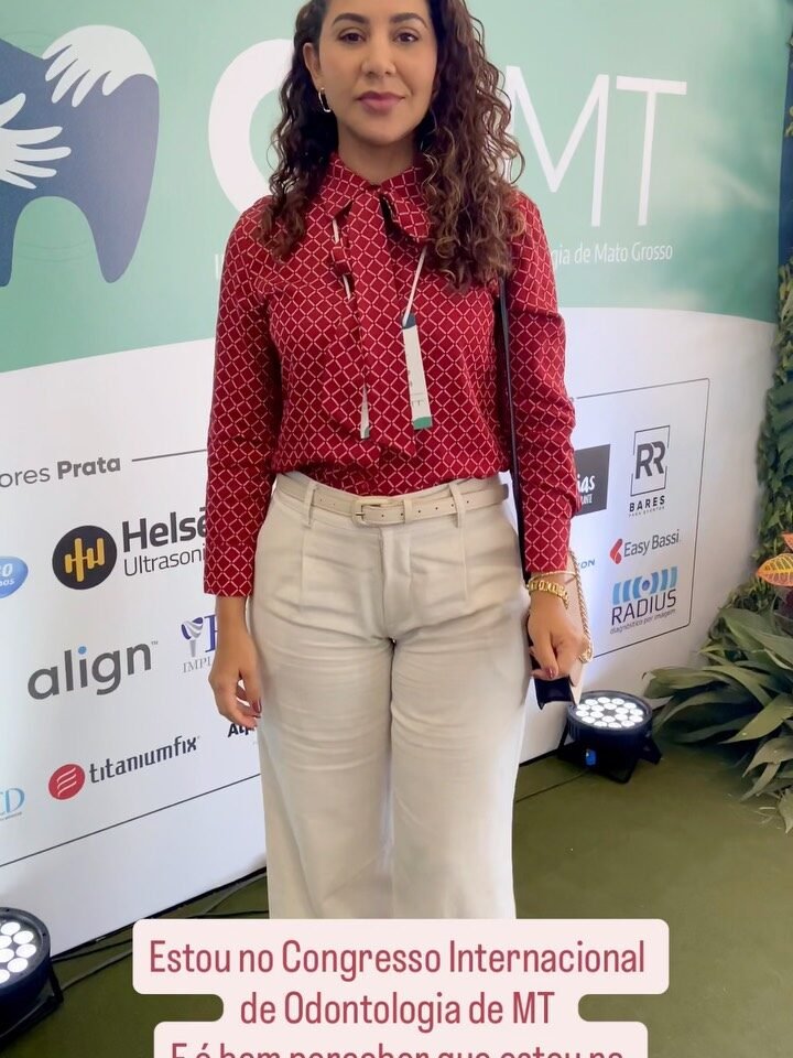 Instagram post from dra.paulacastro. This post is in position 7.