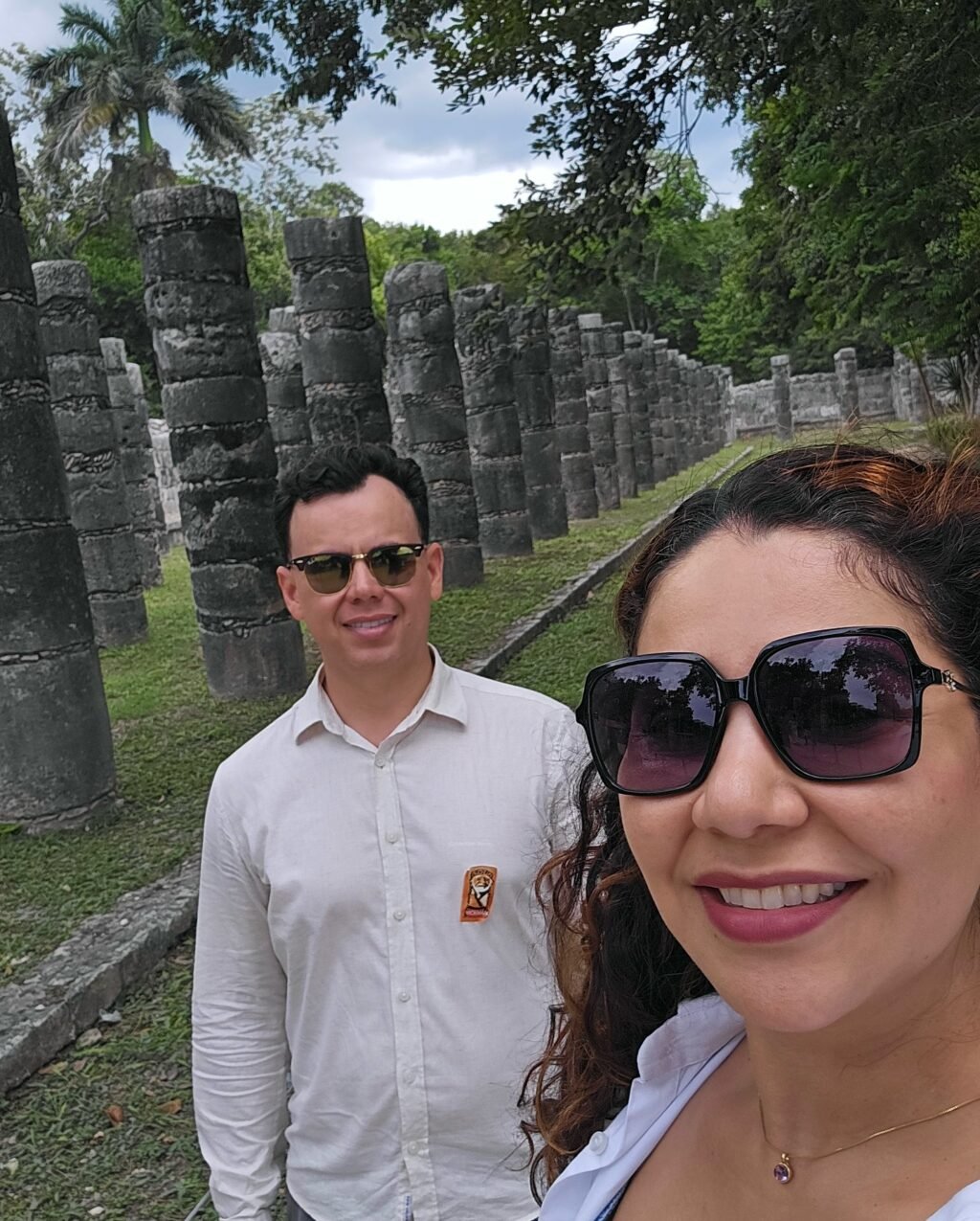 Instagram post from dra.paulacastro. This post is in position 10.