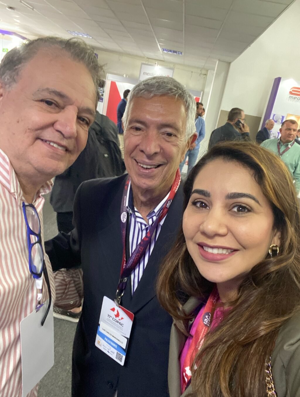 Instagram post from dra.paulacastro. This post is in position 7.